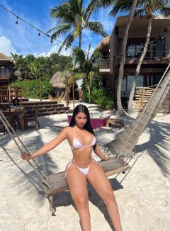 Paula Saenz Free Pics Galleries