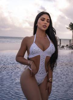 Paula Saenz Free Pics Galleries