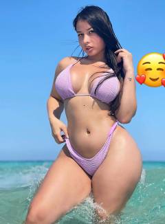 Chloe Warm Free Pics Galleries