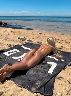 Chloe Roberts Free Pics Galleries