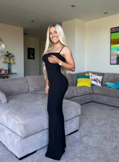 Chloe Roberts Free Pics Galleries