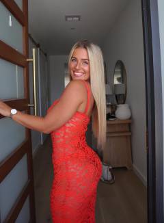 Chloe Roberts Free Pics Galleries