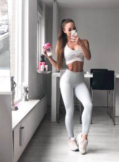 Anna Delyla Free Pics Galleries