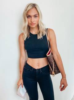 Taylor Sharpe Free Pics Galleries