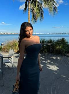 Amanda Trivizas Free Pics Galleries