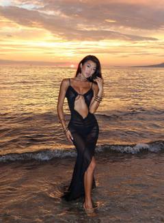 Jenn Lee Babe Of The Day