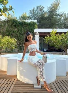 Jenn Lee Babe Of The Day