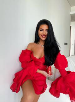 Rebecca Jarvis Babe Of The Day