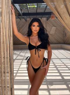 Rebecca Jarvis Babe Of The Day