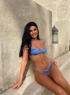 Rebecca Jarvis Babe Of The Day