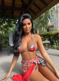 Rebecca Jarvis Babe Of The Day