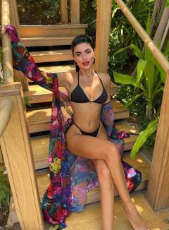 Rebecca Jarvis Babe Of The Day