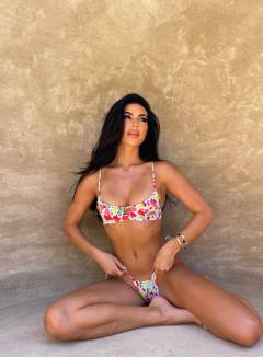 Rebecca Jarvis Babe Of The Day