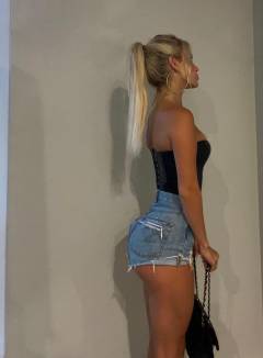 Meghan Sarah Babe Of The Day