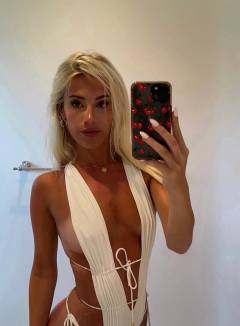 Meghan Sarah Babe Of The Day