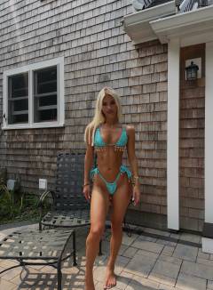 Meghan Sarah Babe Of The Day