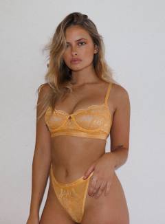 Jayde Stella Babe Of The Day