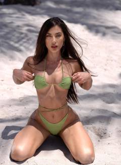 Georgina Mazzeo Babe Of The Day