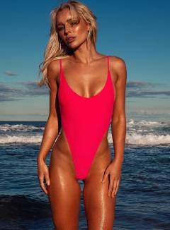 Julia Cavanagh Free Pics Galleries