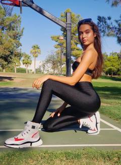 Kamila Davies Free Pics Galleries