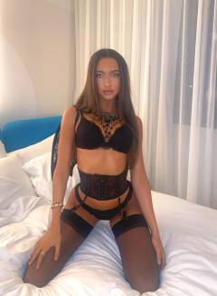 Kamila Davies Free Pics Galleries