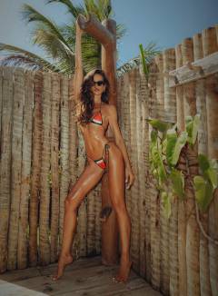 Izabel Goulart Free Pics Galleries