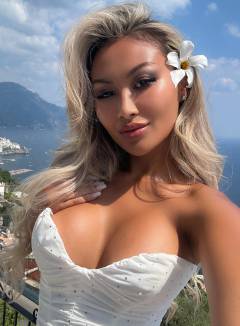 Alyssa Rata Free Pics Galleries