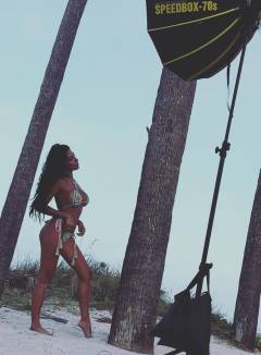 Aziana Pinay Free Pics Galleries