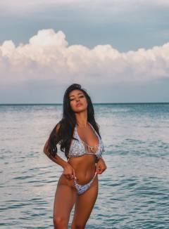 Aziana Pinay Free Pics Galleries