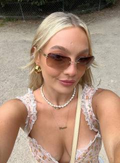 Paris Jacobson Babe Of The Day