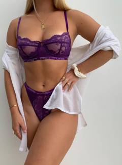 Paris Jacobson Babe Of The Day