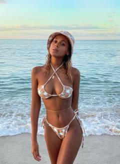 Mel Vetra Babe Of The Day