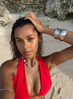 Mel Vetra Babe Of The Day