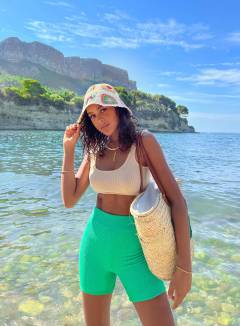 Mel Vetra Babe Of The Day