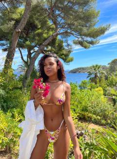 Mel Vetra Babe Of The Day