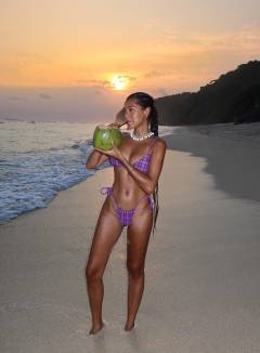 Mel Vetra Babe Of The Day