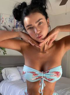Ariana James Free Pics Galleries