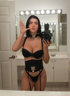 Ariana James Free Pics Galleries