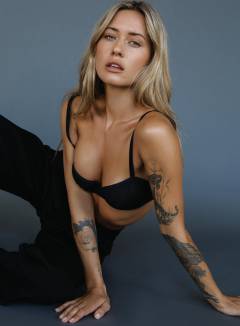 Cathlin Ulrichsen Free Pics Galleries