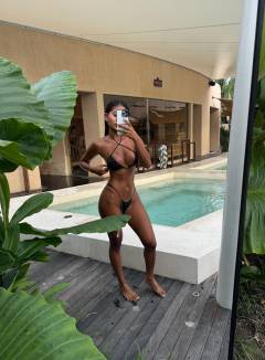 Mae Urno Free Pics Galleries