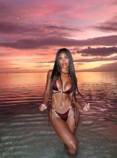 Mae Urno Free Pics Galleries