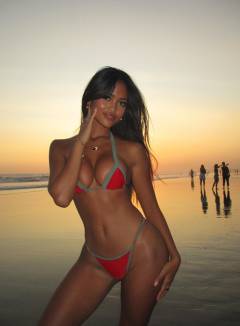 Mae Urno Free Pics Galleries