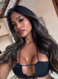 Mae Urno Free Pics Galleries