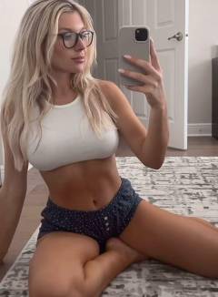 Kyla Yesenosky Free Pics Galleries