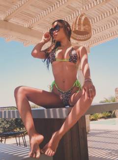 Elisandra Pise Free Pics Galleries