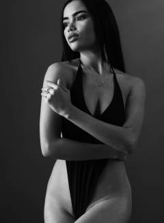 Elisandra Pise Free Pics Galleries