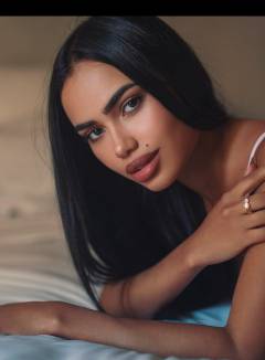 Elisandra Pise Free Pics Galleries