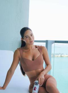 Erika Wheaton Free Pics Galleries