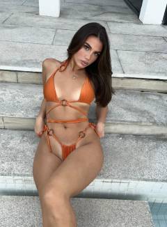 Sophia Peschisolido Free Pics Galleries