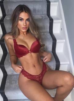 Sophia Peschisolido Free Pics Galleries